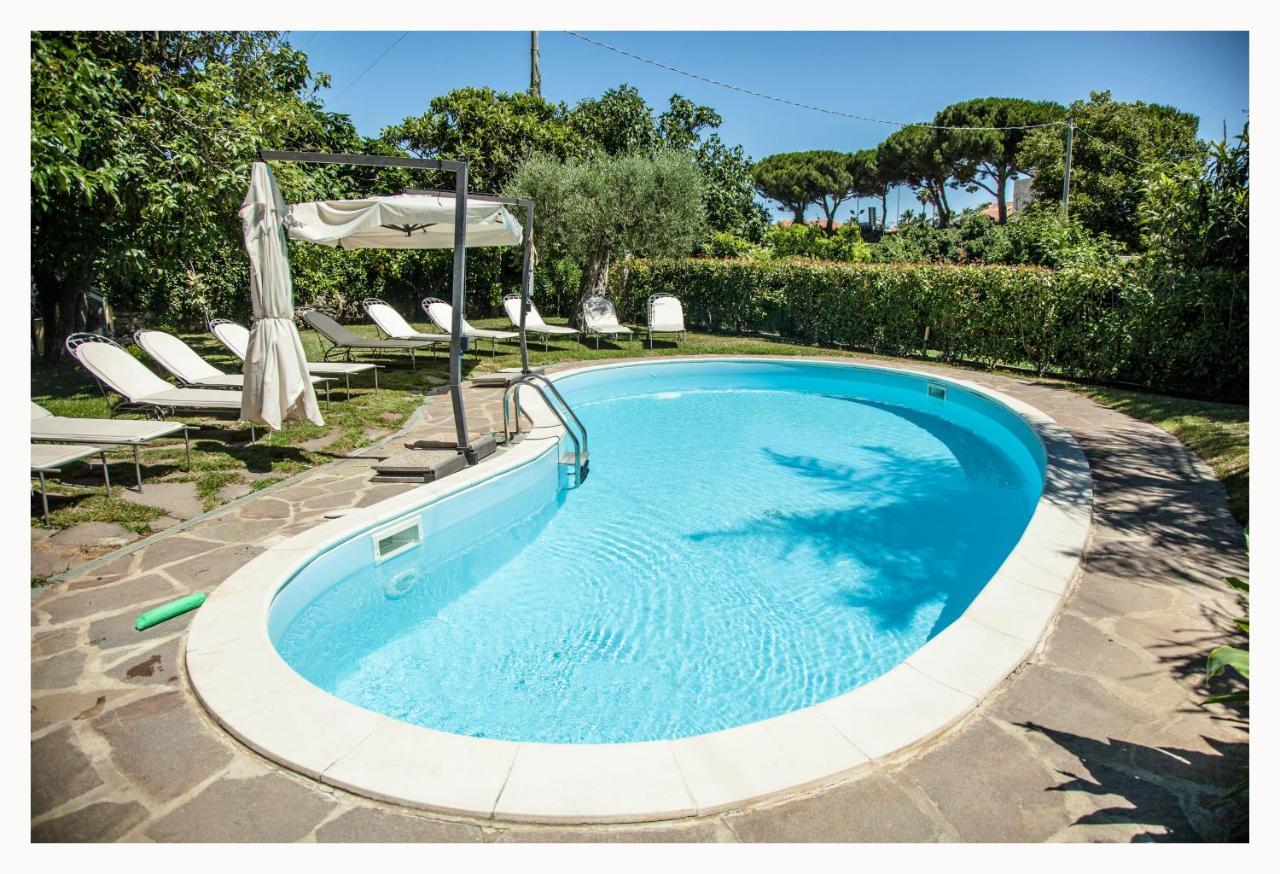 Casa Vacanze Nel Giardino Di Renzo Imperia Exteriér fotografie