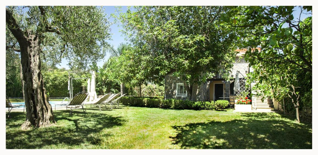 Casa Vacanze Nel Giardino Di Renzo Imperia Exteriér fotografie