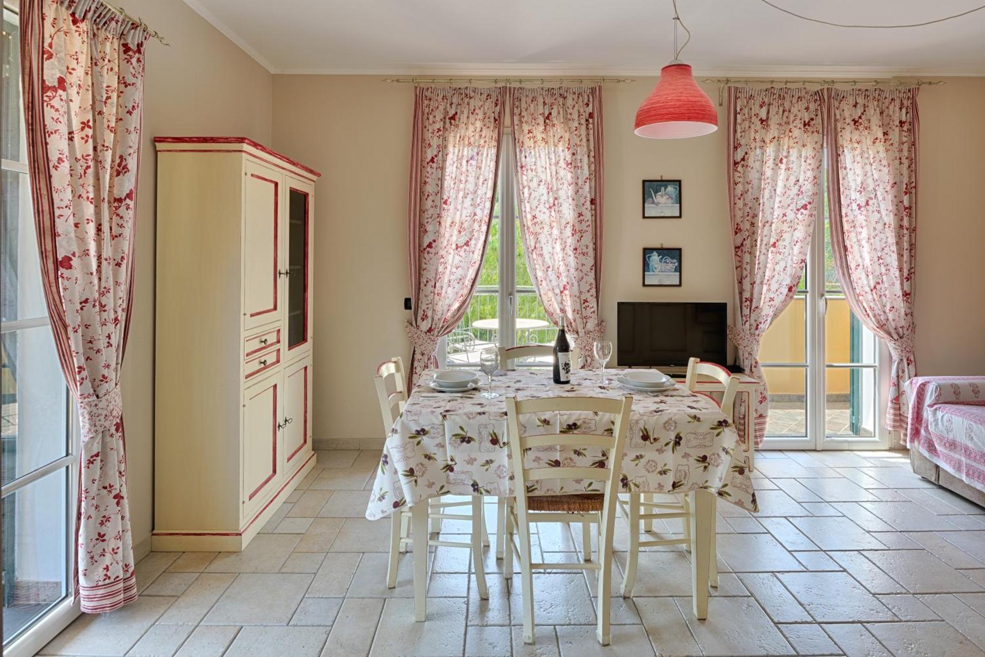 Casa Vacanze Nel Giardino Di Renzo Imperia Exteriér fotografie
