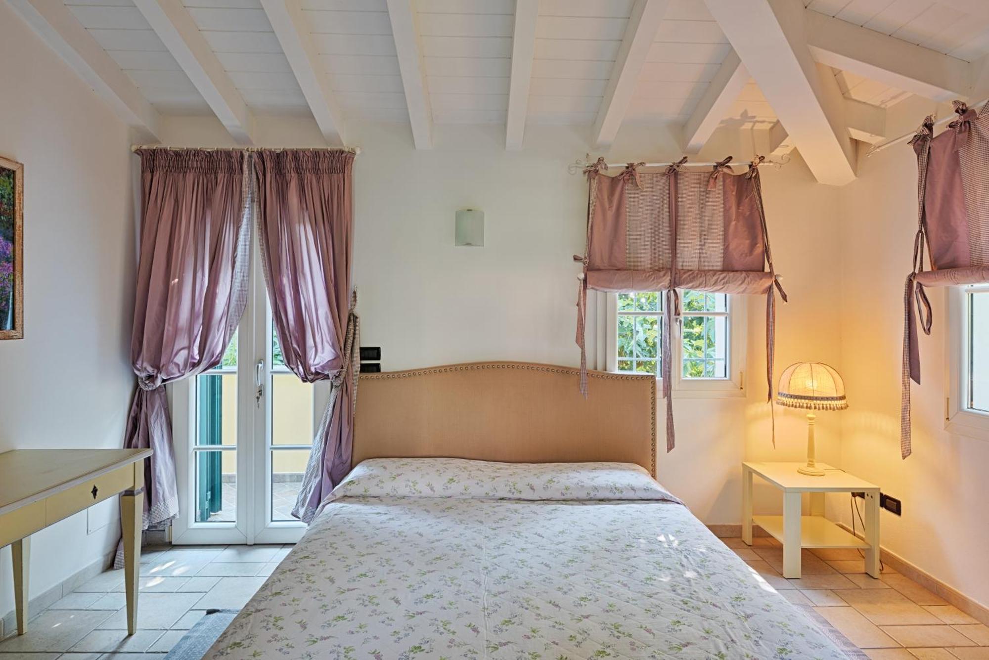 Casa Vacanze Nel Giardino Di Renzo Imperia Exteriér fotografie