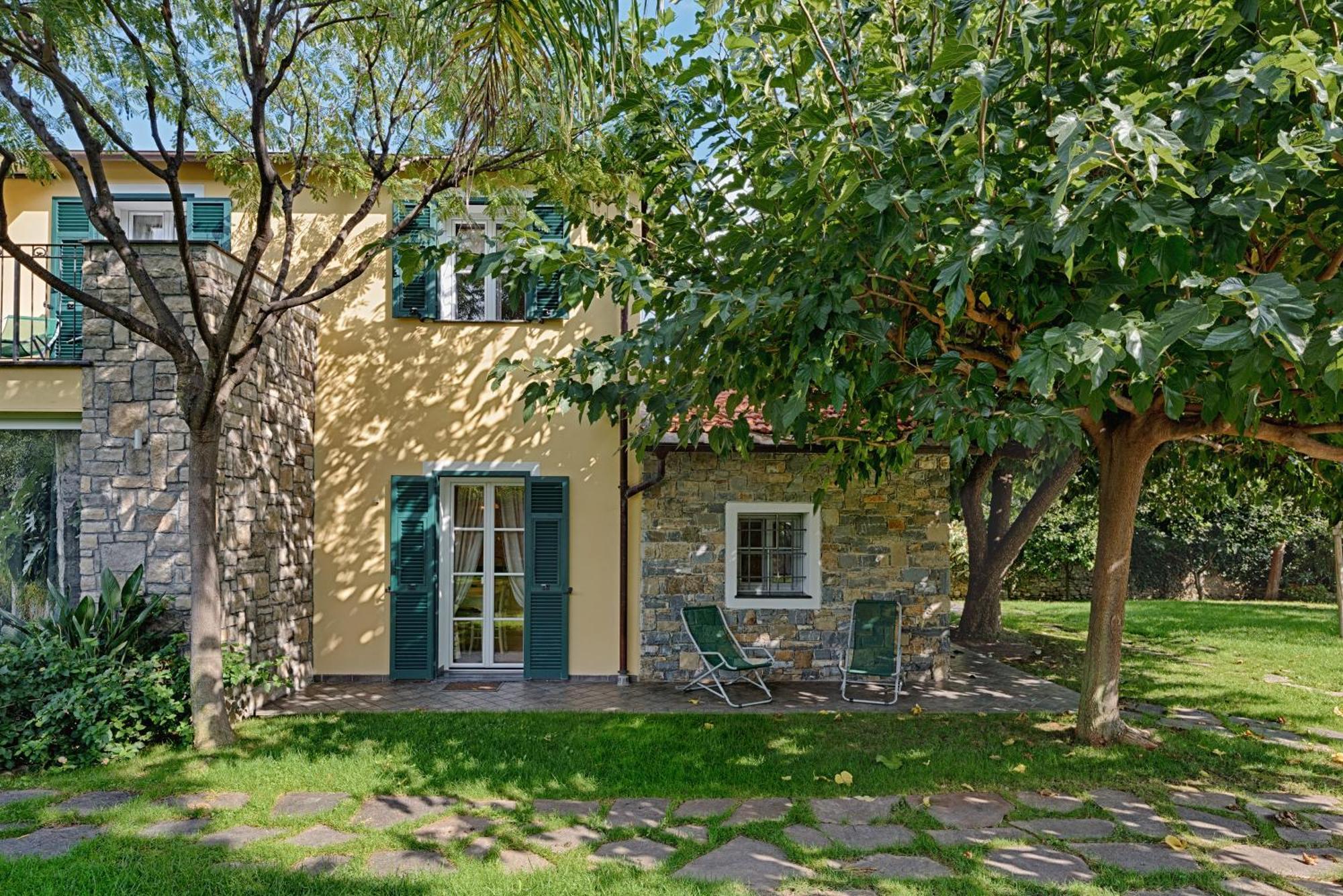 Casa Vacanze Nel Giardino Di Renzo Imperia Exteriér fotografie